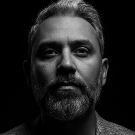 Shahmir Naqvi, Founder of Mango Financial Group